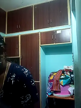 Snapshot of Mee_harini-telugupilla chatting on September 19, 2025, 3:19 am Mee harini-telugupilla online show from September 19, 2025, 3:19 am
