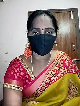 Snapshot of Mee_harini-telugupilla chatting on October 4, 2025, 3:15 am Mee harini-telugupilla online show from October 4, 2025, 3:15 am