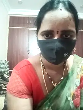 Snapshot of Mee_harini-telugupilla chatting on October 15, 2025, 4:56 am Mee harini-telugupilla online show from October 15, 2025, 4:56 am
