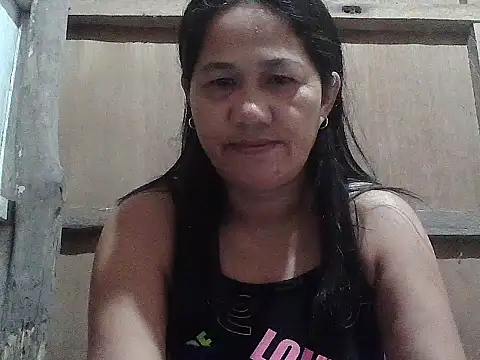 Snapshot of hotmama_063 chatting on April 17, 2026, 9:40 pm hotmama 063 online show from April 17, 2026, 9:40 pm