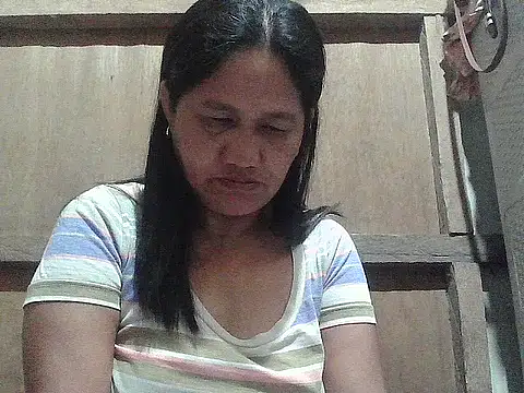 Snapshot of hotmama_063 chatting on June 2, 2026, 8:33 pm hotmama 063 online show from June 2, 2026, 8:33 pm