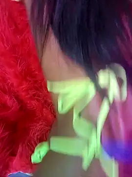 BunnyBloom25 online show from April 20, 2026, 10:55 pm