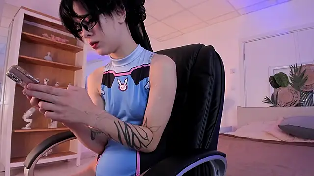 Sima Wendy online show from October 4, 2025, 6:22 am