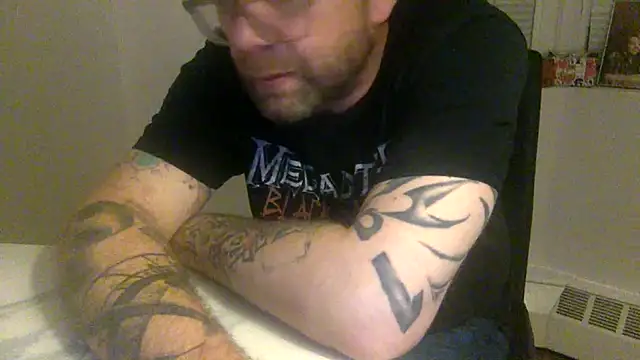 Snapshot of edger4lif3 chatting on October 17, 2025, 4:26 am edger4lif3 online show from October 17, 2025, 4:26 am