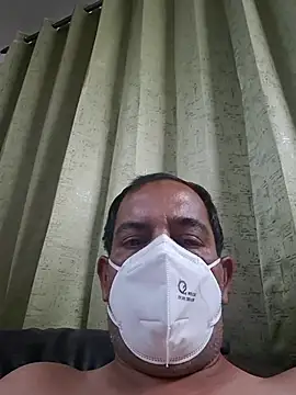 Snapshot of kkkk1882 chatting on October 2, 2025, 5:14 am kkkk1882 online show from October 2, 2025, 5:14 am