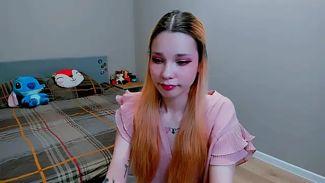 Kitten Alissa online show from October 7, 2025, 6:38 pm