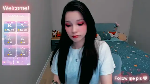 Kitten Alissa online show from October 27, 2025, 7:07 pm