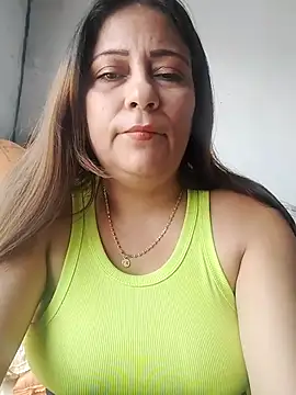 Snapshot of _tetas_92 chatting on October 18, 2025, 6:30 pm  tetas 92 online show from October 18, 2025, 6:30 pm