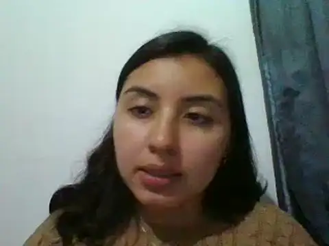 Snapshot of _Romilly_ chatting on October 24, 2025, 1:57 am  Romilly  online show from October 24, 2025, 1:57 am