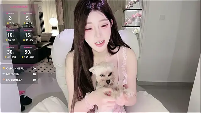 Snapshot of Xiaoxue_L chatting on September 17, 2025, 4:19 pm Xiaoxue L online show from September 17, 2025, 4:19 pm