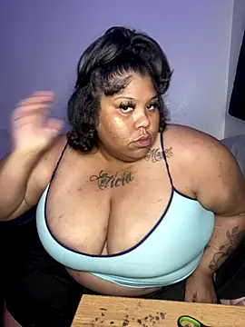 Snapshot of BlaxicanaMami chatting on October 11, 2025, 6:01 am BlaxicanaMami online show from October 11, 2025, 6:01 am