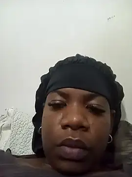 rouse-rosalie7 online show from September 10, 2025, 4:12 am