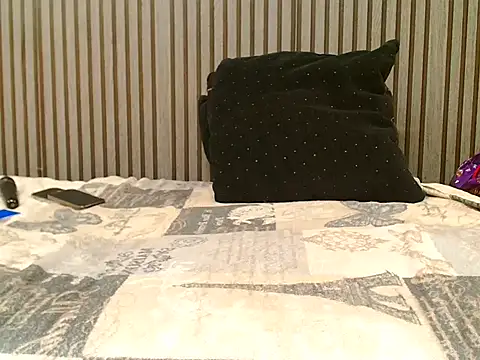 ROYALASS25 online show from March 22, 2026, 9:56 am