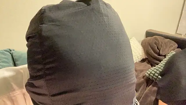 eru2025 online show from October 29, 2025, 9:55 am