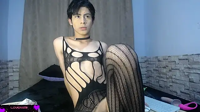 DaraKat18 online show from September 21, 2025, 9:27 pm