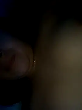 Alaia33200 online show from September 27, 2025, 4:28 am