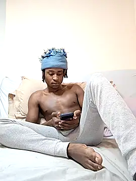 DarkSkinStroker online show from February 27, 2026, 6:52 pm