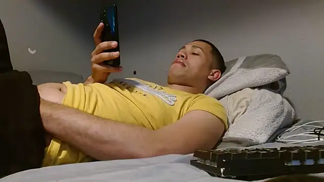 skiner222asd online show from April 16, 2026, 2:01 am