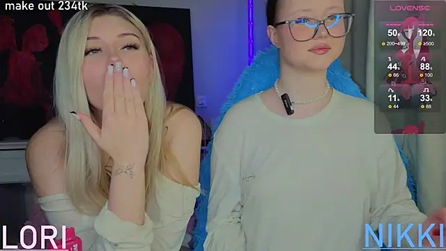 hornyprincess19 online show from November 4, 2025, 3:00 pm