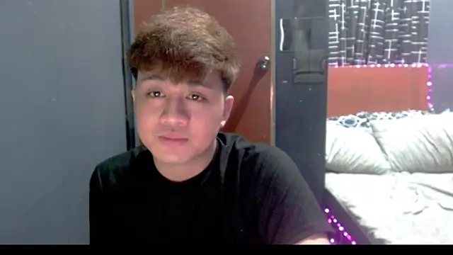 KentAivan online show from February 4, 2026, 7:42 pm