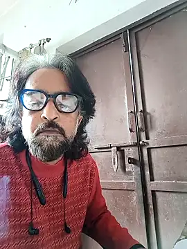 malhotra21 online show from December 15, 2025, 6:28 am