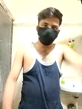 Snapshot of indian_danny chatting on October 6, 2025, 8:39 pm indian danny online show from October 6, 2025, 8:39 pm