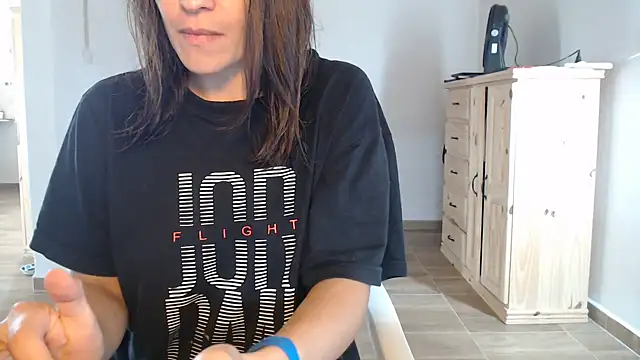 Missforever online show from February 13, 2026, 3:30 pm