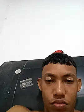 Snapshot of Brayan51_- chatting on September 11, 2025, 4:56 am Brayan51 - online show from September 11, 2025, 4:56 am