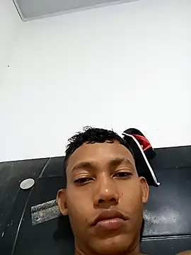 Snapshot of Brayan51_- chatting on October 4, 2025, 3:59 am Brayan51 - online show from October 4, 2025, 3:59 am