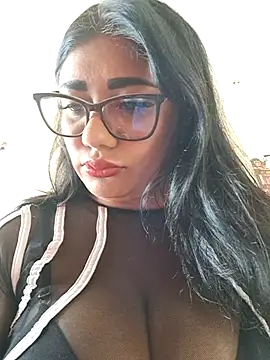 Monse--145 online show from December 3, 2025, 4:05 pm