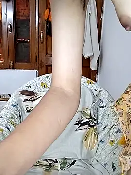 miss raavy online show from March 28, 2026, 8:36 am