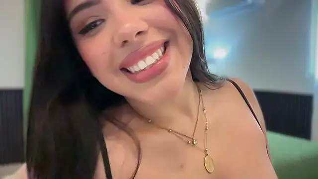 SuperNovaXOX online show from April 3, 2026, 9:46 pm