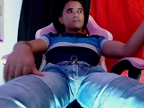 DayroDuran online show from September 13, 2025, 7:24 pm