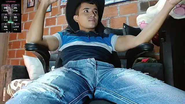 DayroDuran online show from February 8, 2026, 7:50 pm