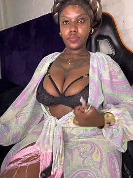 QUEEN NOBUHLE 777 online show from February 1, 2026, 10:58 am