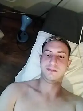 Snapshot of boytwink7 chatting on September 25, 2025, 5:38 pm boytwink7 online show from September 25, 2025, 5:38 pm