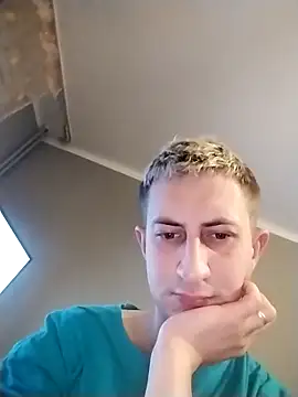 Snapshot of boytwink7 chatting on October 4, 2025, 5:00 pm boytwink7 online show from October 4, 2025, 5:00 pm