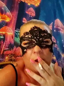 MiriandZacki online show from September 9, 2025, 5:12 pm