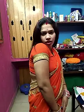 Snapshot of Rinki156 chatting on October 4, 2025, 5:44 pm Rinki156 online show from October 4, 2025, 5:44 pm