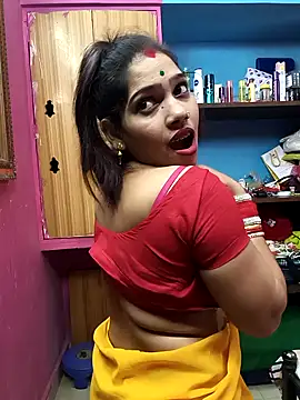 Snapshot of Rinki156 chatting on October 11, 2025, 5:55 pm Rinki156 online show from October 11, 2025, 5:55 pm