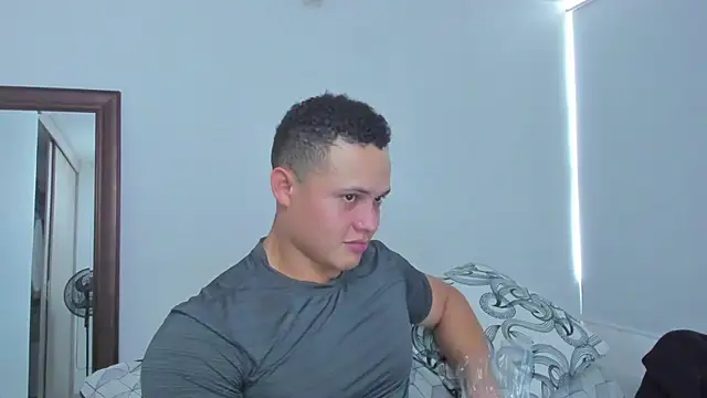 KingLevi01 online show from March 27, 2026, 10:20 pm