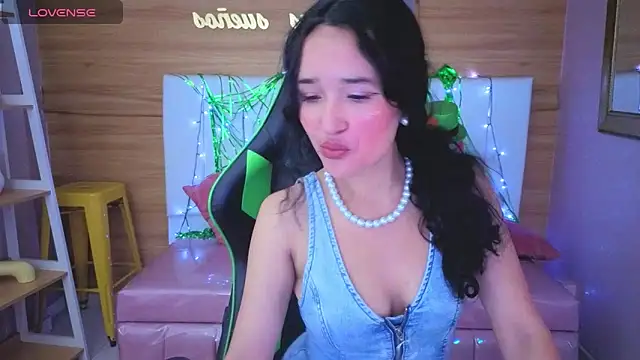 bella vibess s online show from March 20, 2026, 12:43 pm