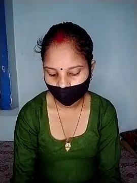 Komal-Rajput online show from October 31, 2025, 6:14 am