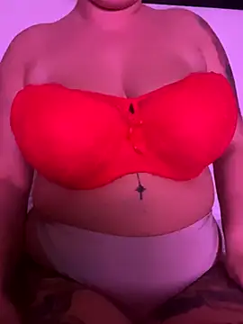 NailaRosee online show from September 13, 2025, 7:46 pm