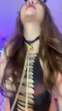 Valeryfox01  online show from December 16, 2025, 4:17 am