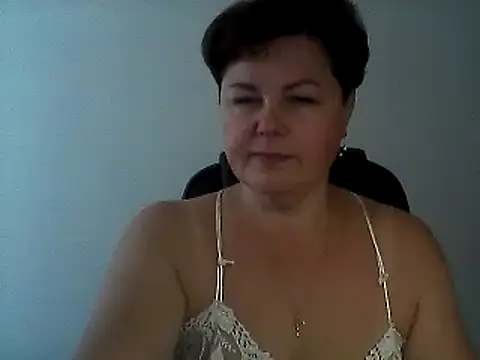 EllaLove2277 online show from October 6, 2025, 7:06 am