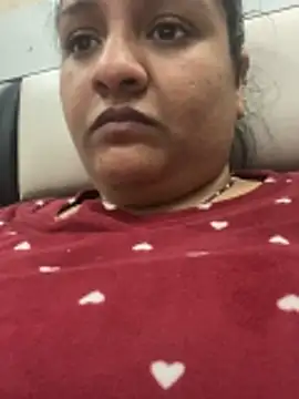 Hanny Beby143 online show from January 5, 2026, 6:55 pm