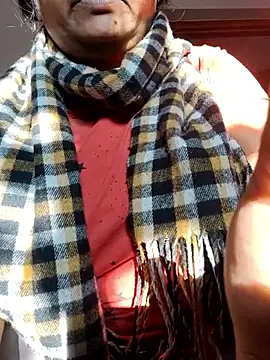 bitch-horny online show from November 5, 2025, 2:22 am