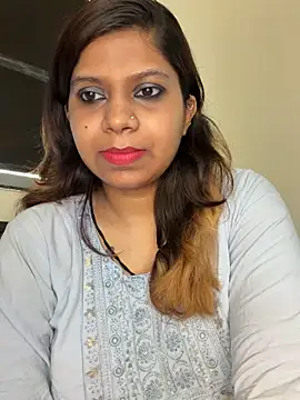 SpicykhalifaX online show from May 28, 2026, 6:21 am