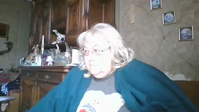 Lala-Love56 online show from October 18, 2025, 6:48 am